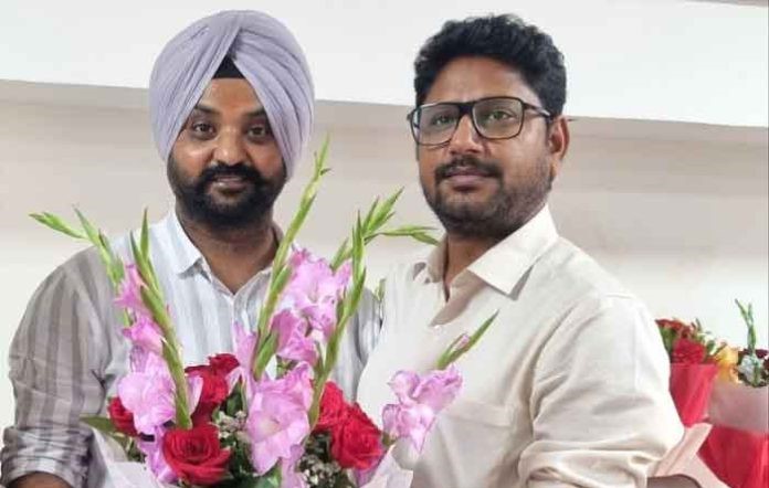ਹਾਕਮ ਥਾਪਰ ਨੇ ਤਰੱਕੀ ਮਿਲਣ ਤੇ ਜਲੰਧਰ ਦੇ ਡਿਪਟੀ ਡਾਇਰੈਕਟਰ ਵਜੋਂ ਰਸਮੀ ਤੌਰ ‘ਤੇ ਅਹੁਦਾ ਸੰਭਾਲ ਲਿਆ