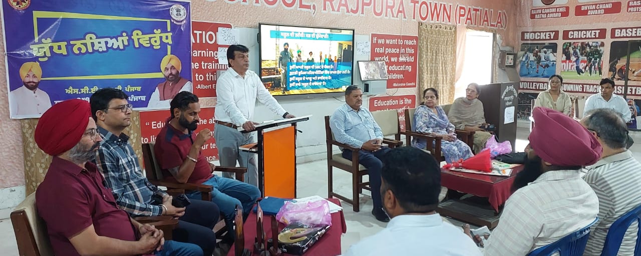 ਸਕੂਲ ਮੈਨੇਜਮੈਂਟ ਕਮੇਟੀਆਂ ਦੇ ਮੈਂਬਰਾਂ ਲਈ ਵਿਸ਼ੇਸ਼ ਸਿਖਲਾਈ ਵਰਕਸ਼ਾਪ ਕਰਵਾਈ