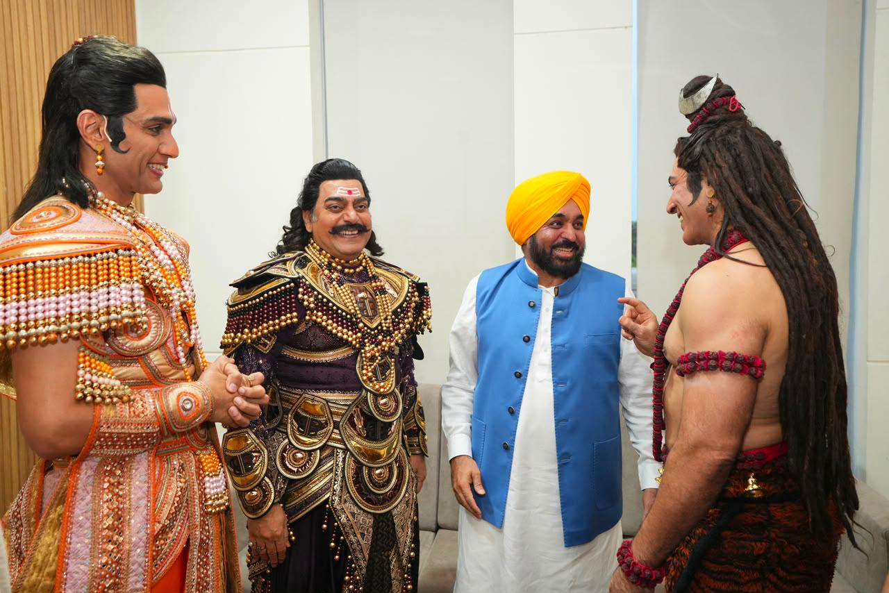*’ਹਮਾਰੇ ਰਾਮ’ ਨਾਟਕ ਦੇ ਮੰਚਨ ਦੀ ਸ਼ੁਰੂਆਤ ਮੋਹਾਲੀ ਤੋਂ ਹੋਈ; ਪੰਜਾਬ ਸਰਕਾਰ ਪੂਰੇ ਸੂਬੇ ਵਿੱਚ 41 ਸ਼ੋਅ ਕਰਵਾਏਗੀ: ਮੁੱਖ ਮੰਤਰੀ ਭਗਵੰਤ ਸਿੰਘ ਮਾਨ*